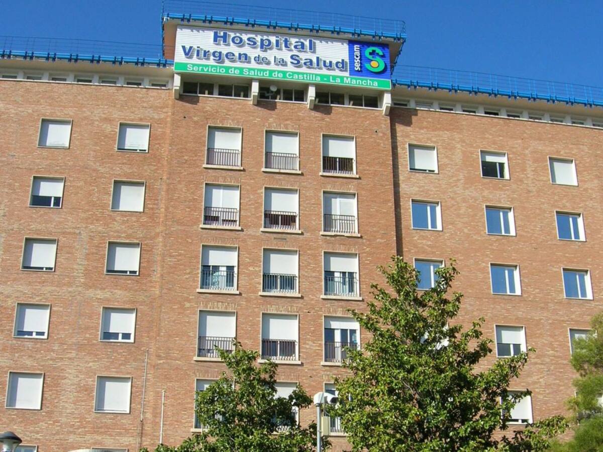 Una embarazada va al hospital a dar a luz, rechaza usar mascarilla y da positivo: las matronas, en cuarentena