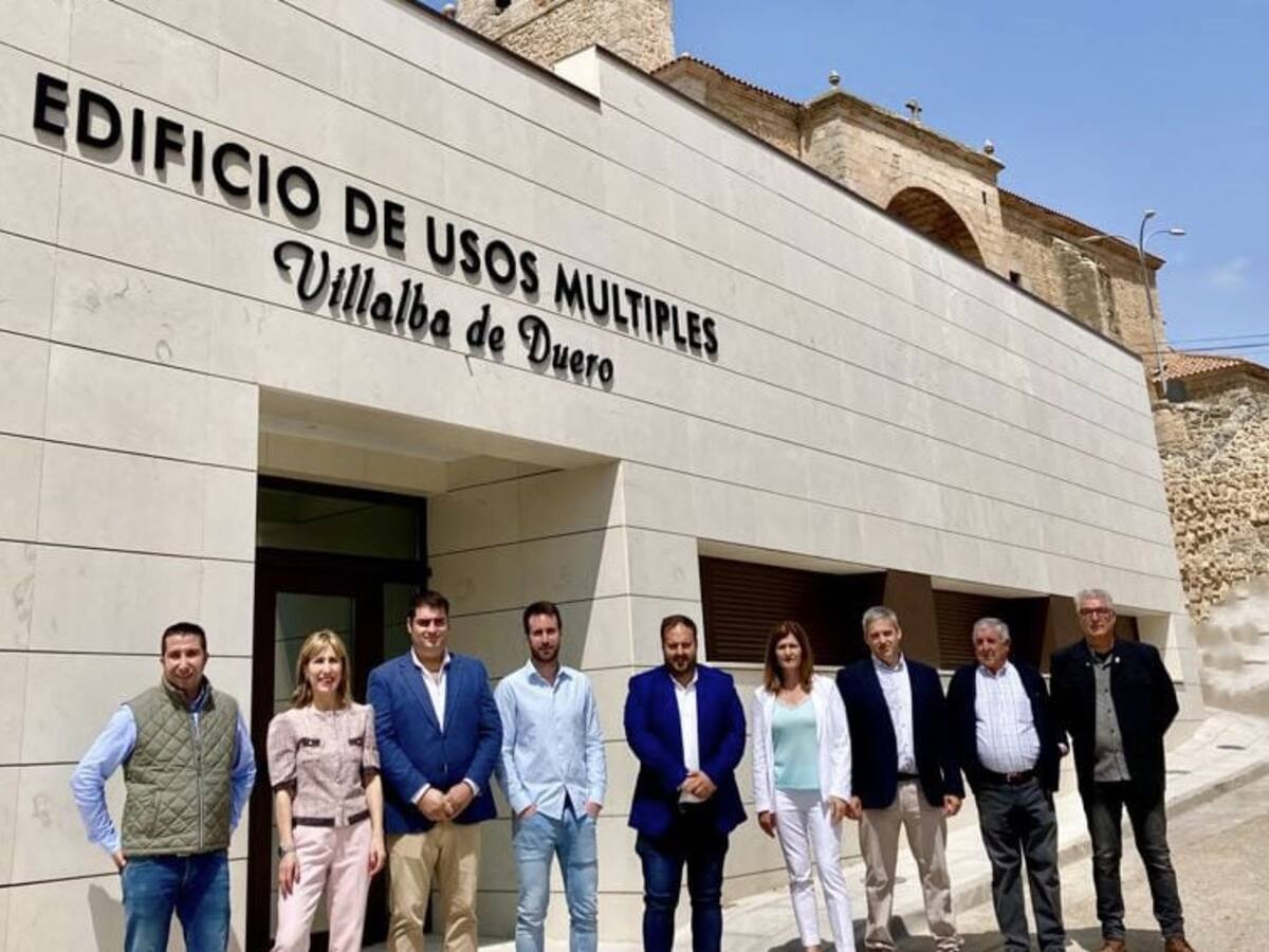 Alberto Rasero anuncia para Villalba un área infantil y familiar de más de 400 metros cuadrados