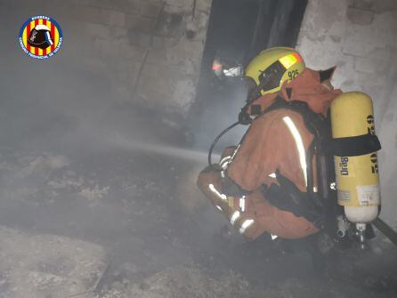 Incendio en una vivienda de Paiporta