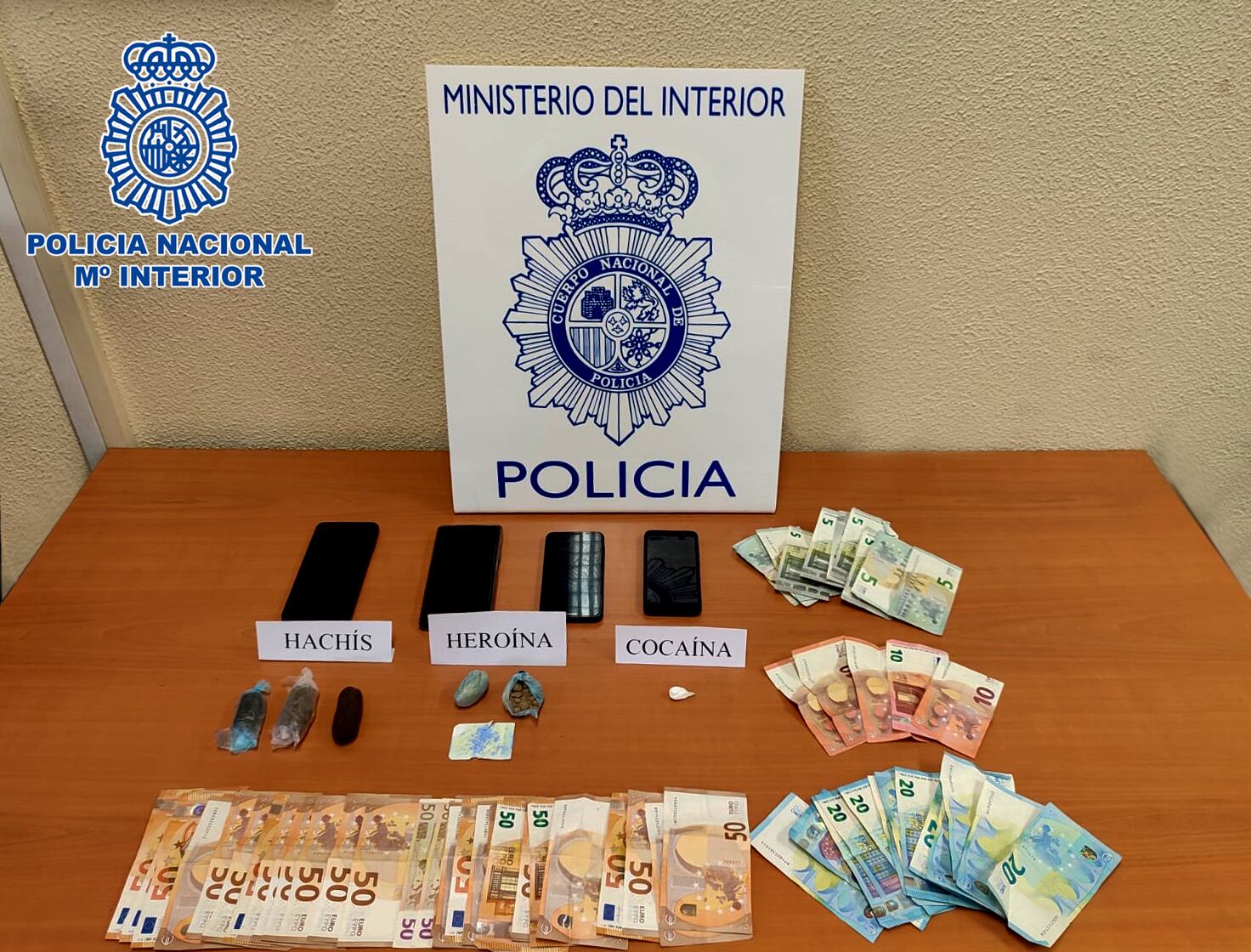 Material incautado por la Policía Nacional
