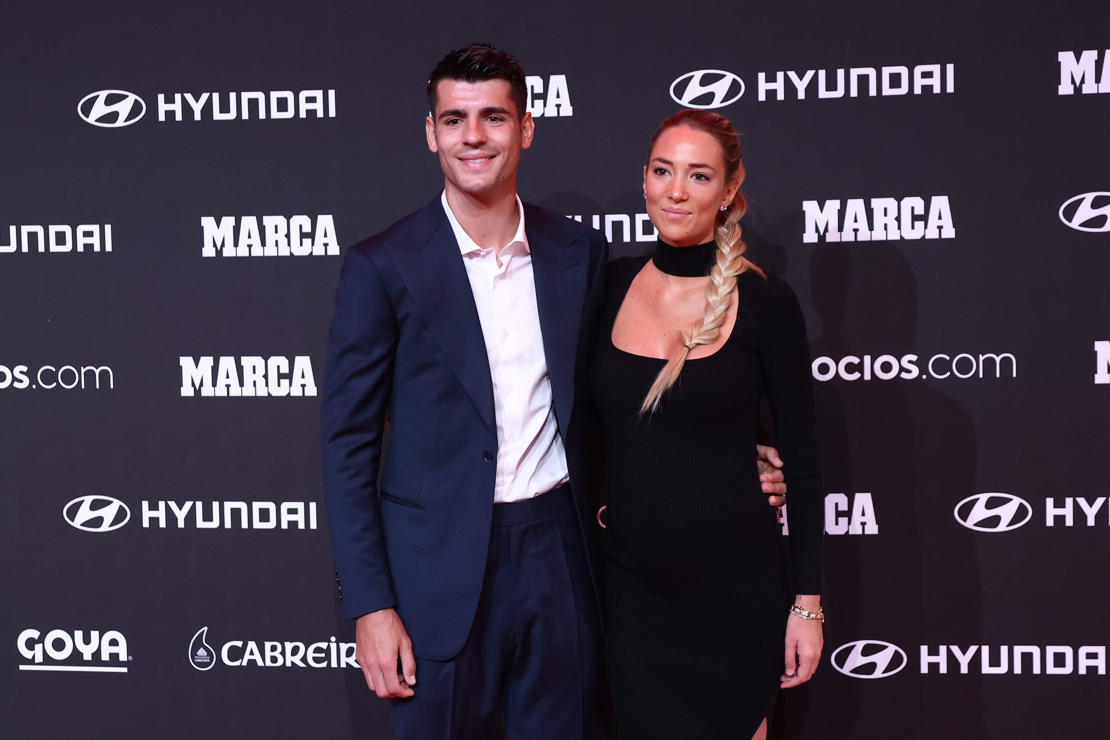 Álvaro Morata y Alice Campello en unos premios del diario Marca en 2022.