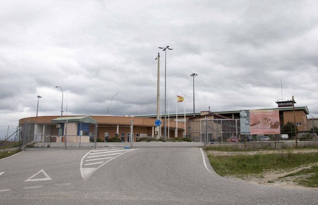 Fachada del centro penitenciario de Segovia