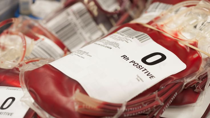 Diego Cobo, sudirector de Enfermería del Centro de Transfusiones, hace un llamamiento para el Maratón de Donación de Sangre del Hospital Infanta Sofía este 27 y 28 de noviembre