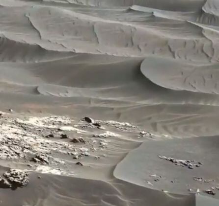 Fotograma de las imágenes captadas por el rover Perseverance en Marte.