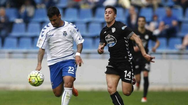 El Tenerife visita Mendizorroza este domingo a las 5 de la tarde.