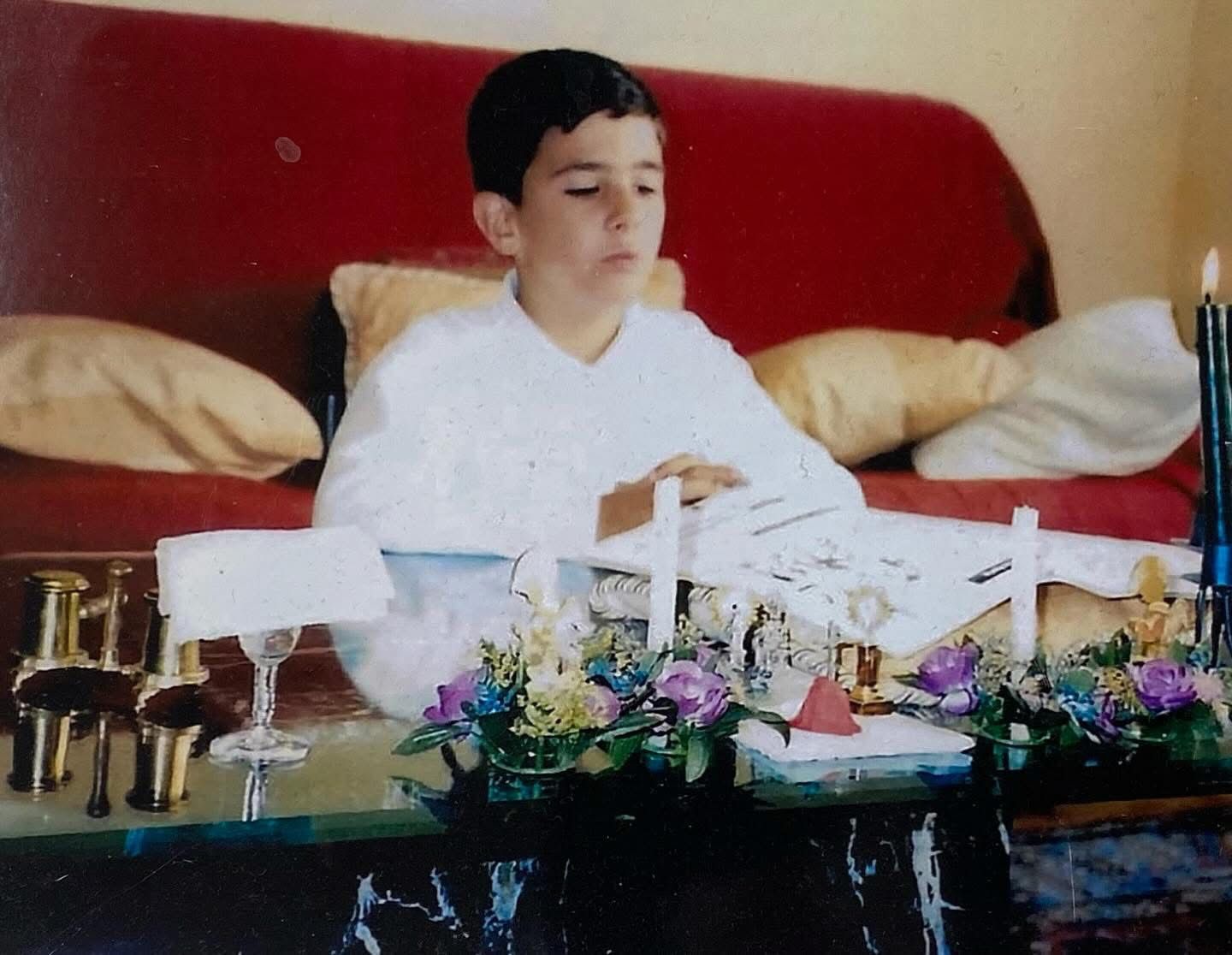 Álvaro de Zamora, haciendo 'misa' en casa