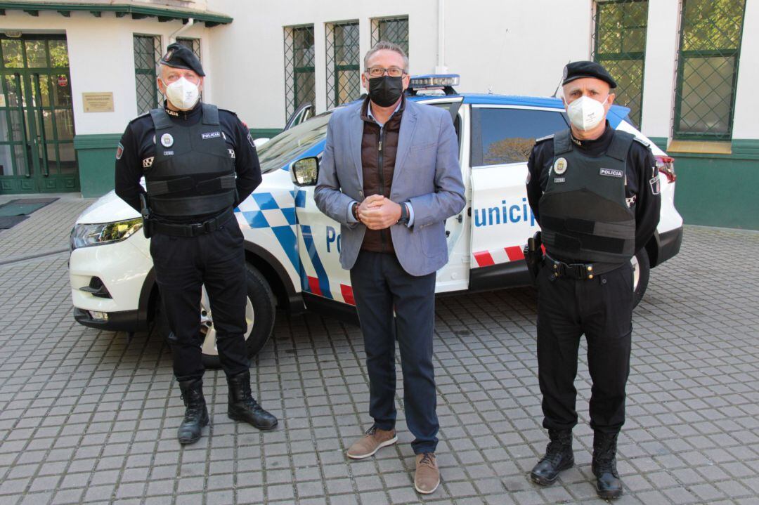 Presentación del nuevo vehículo de la policía local de Ponferrada