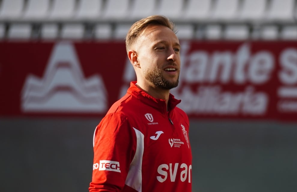 Víctor Narro durante la sesión de entrenamiento del jueves