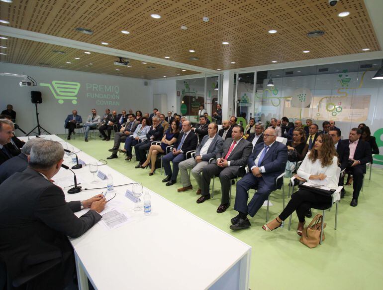 Presentación del premio de Fundación Covirán en Granada