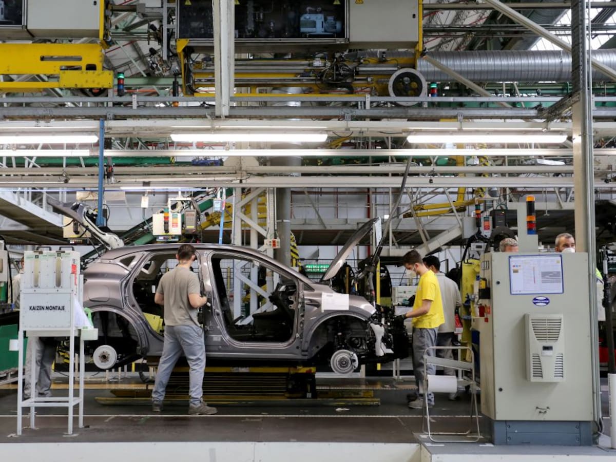 Los sindicatos denuncian falta de voluntad negociadora de Renault en el convenio