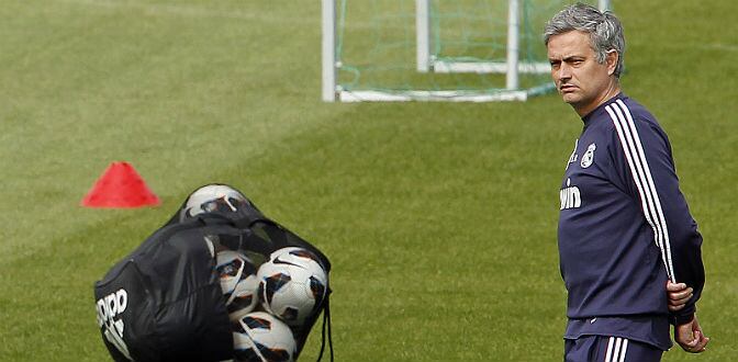 Mourinho, durante un entrenamiento