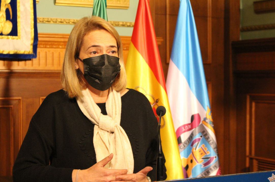 Luisa García Chamorro, alcaldesa de Motril comparece ante los medios de comunicación