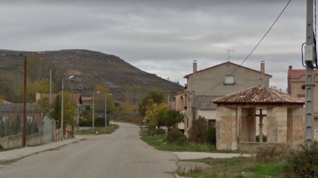 El corte de la carretera afecta desde la salida de Adrada hasta Fuentecén