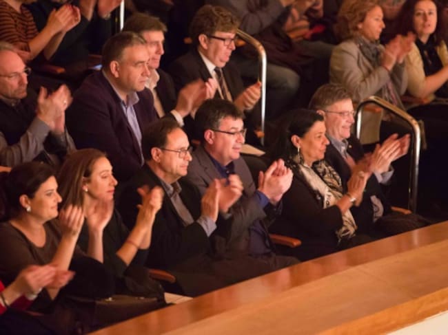 El president de la Generalitat, Ximo Puig, el president de les Corts, Enrico Morera y el conseller Vicent Soler, en el concierto de Raimon en el Palau de la Música de Valencia