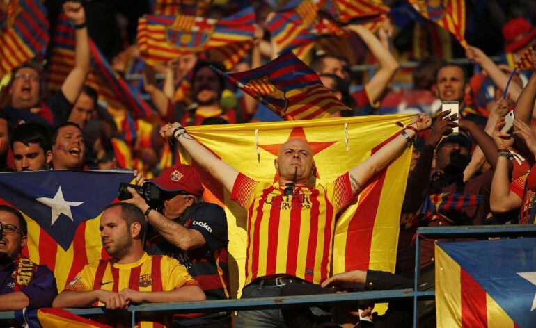 Esteladas en el estadio Vicente Calderón 