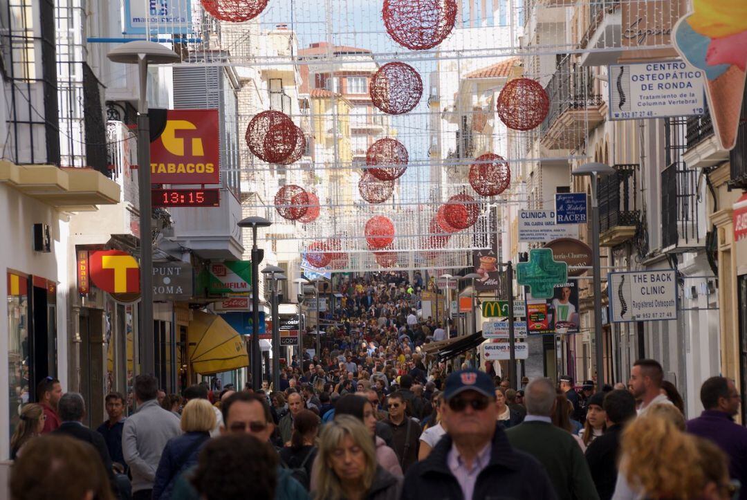 La calle Espinel ha sido uno de los puntos más transitados durante las fiestas navideñas
