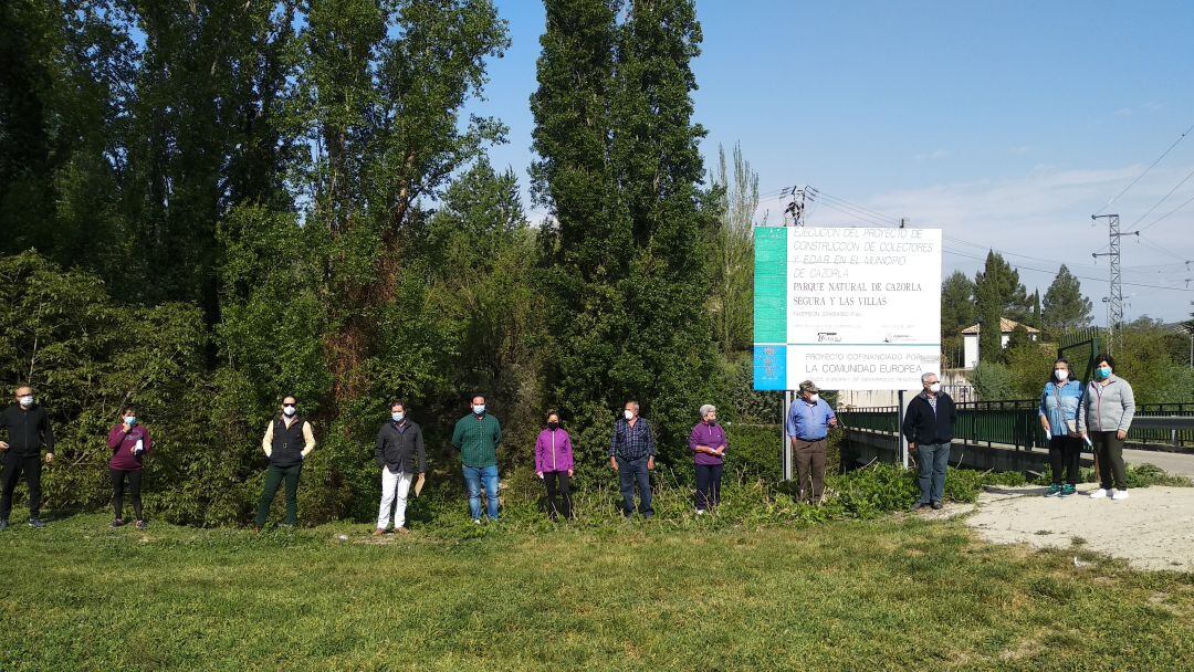 Vecinos denuncian los malos olores que desprende la depuradora de Cazorla