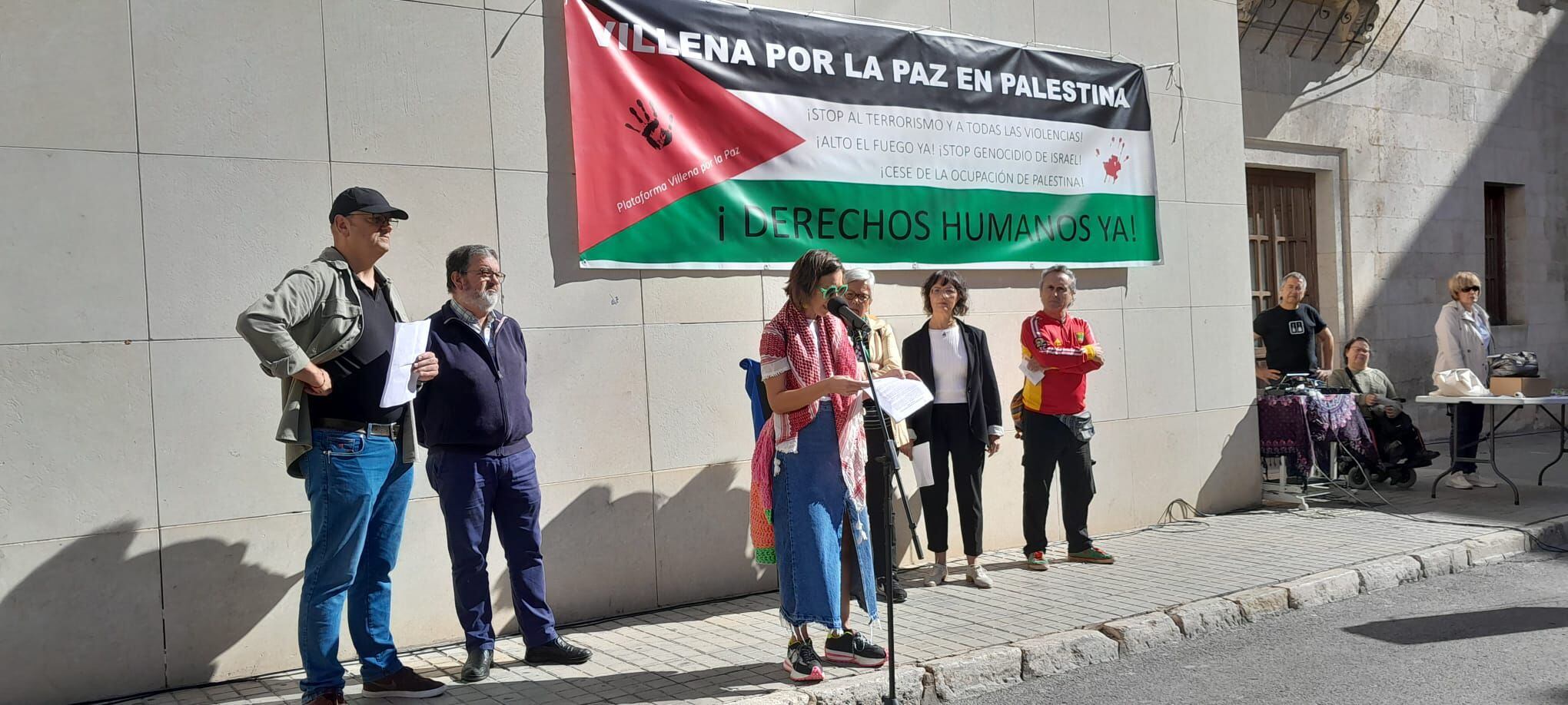 Imagen de la concentración de días pasados en Villena