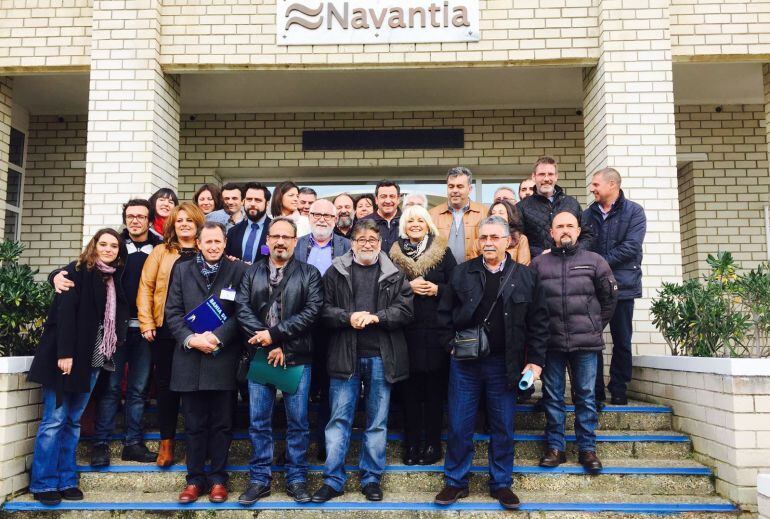 Los portavoces de los comités de Navantia con representantes políticos de la provincia