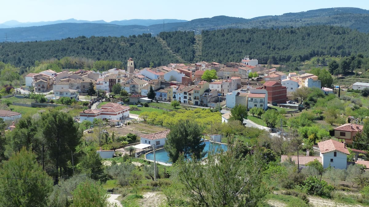 Benafer, el pueblo del Alto Palancia que resiste el pulso de la despoblación.