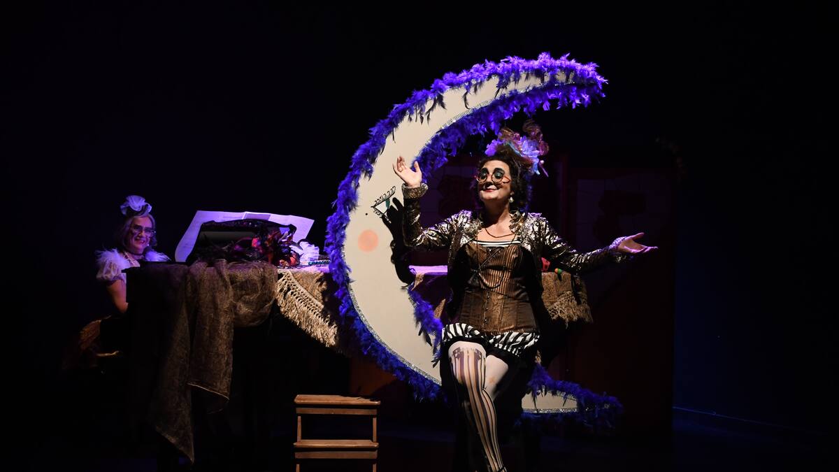 María del Mar Fernández Doval y Marta Gutiérrez Osés nos hablan de Frivolités