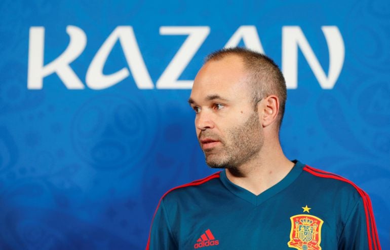 Andrés Iniesta, en Kazan antes del España - Irán 