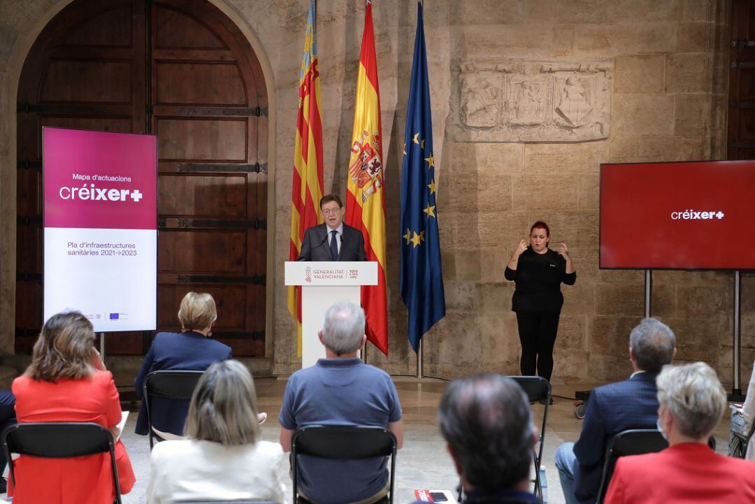 El president de la Generalitat, Ximo Puig ofrece en rueda de prensa los detalles del Plan Créixer + de infraestructuras sanitarias