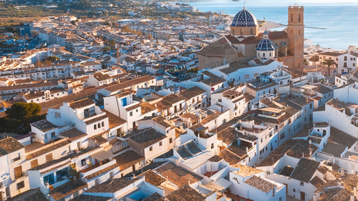 El concejal de Urbanismo de Altea sobre la consulta ciudadana para regular las viviendas turísticas