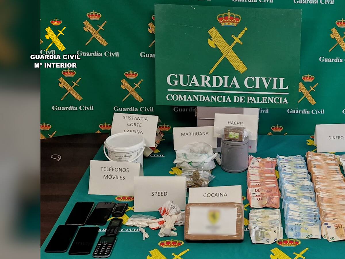 La Guardia Civil detiene a cuatro personas por tráfico de drogas