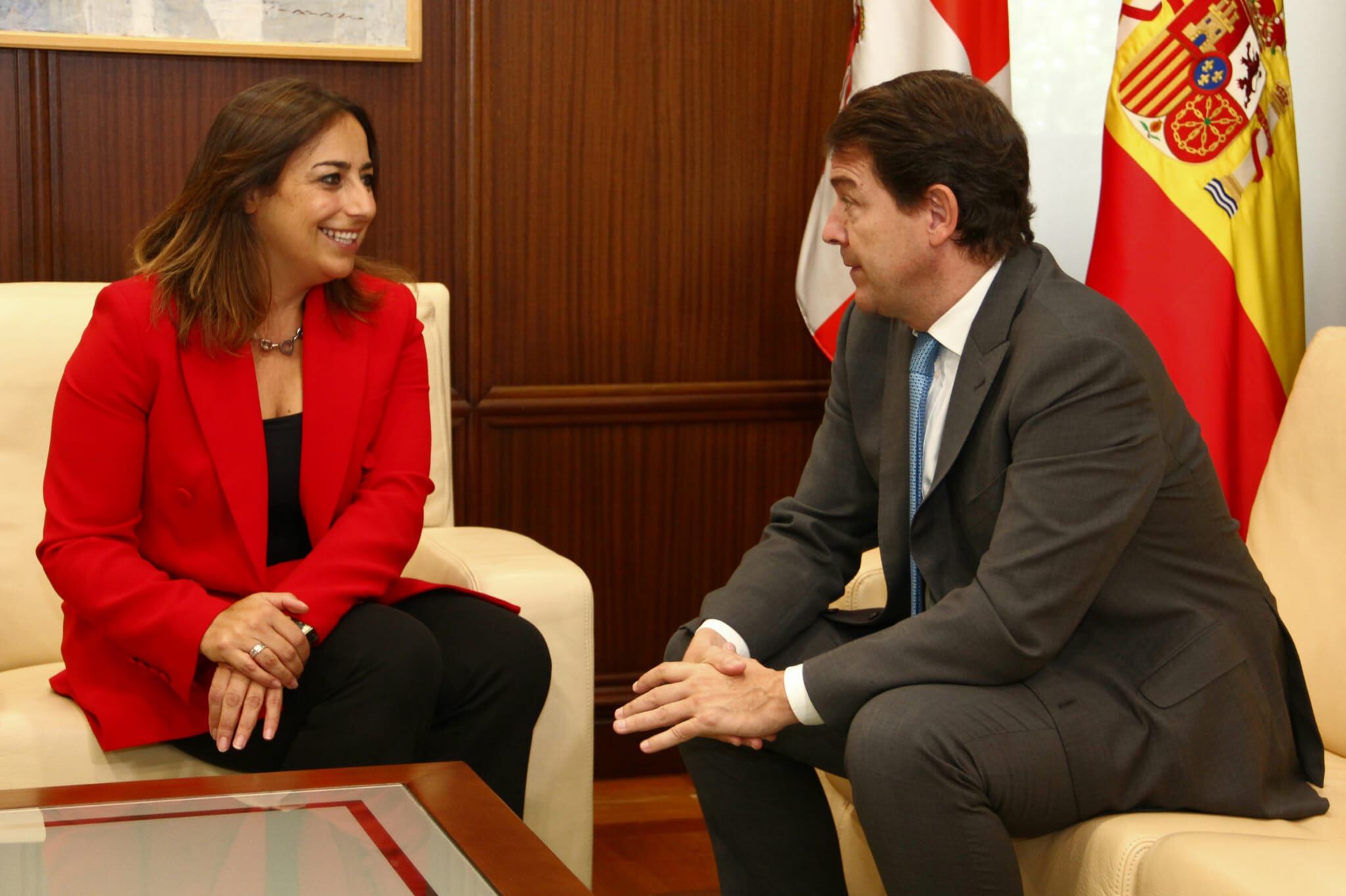 Miriam Andrés, alcaldesa de Palencia y Alfonso Fernández Mañueco, presidente de la Junta de Castilla y León