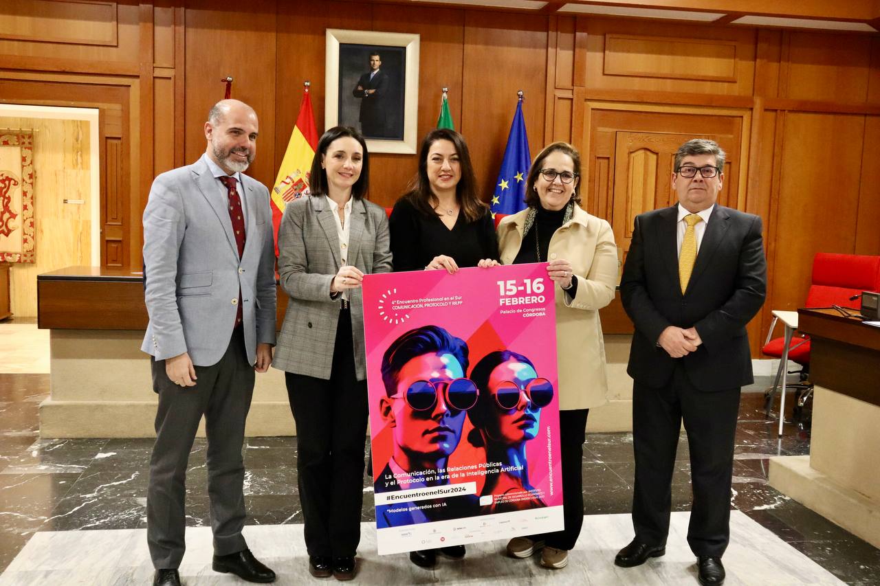 Presentación del encuentro en el Ayuntamiento de Córdoba