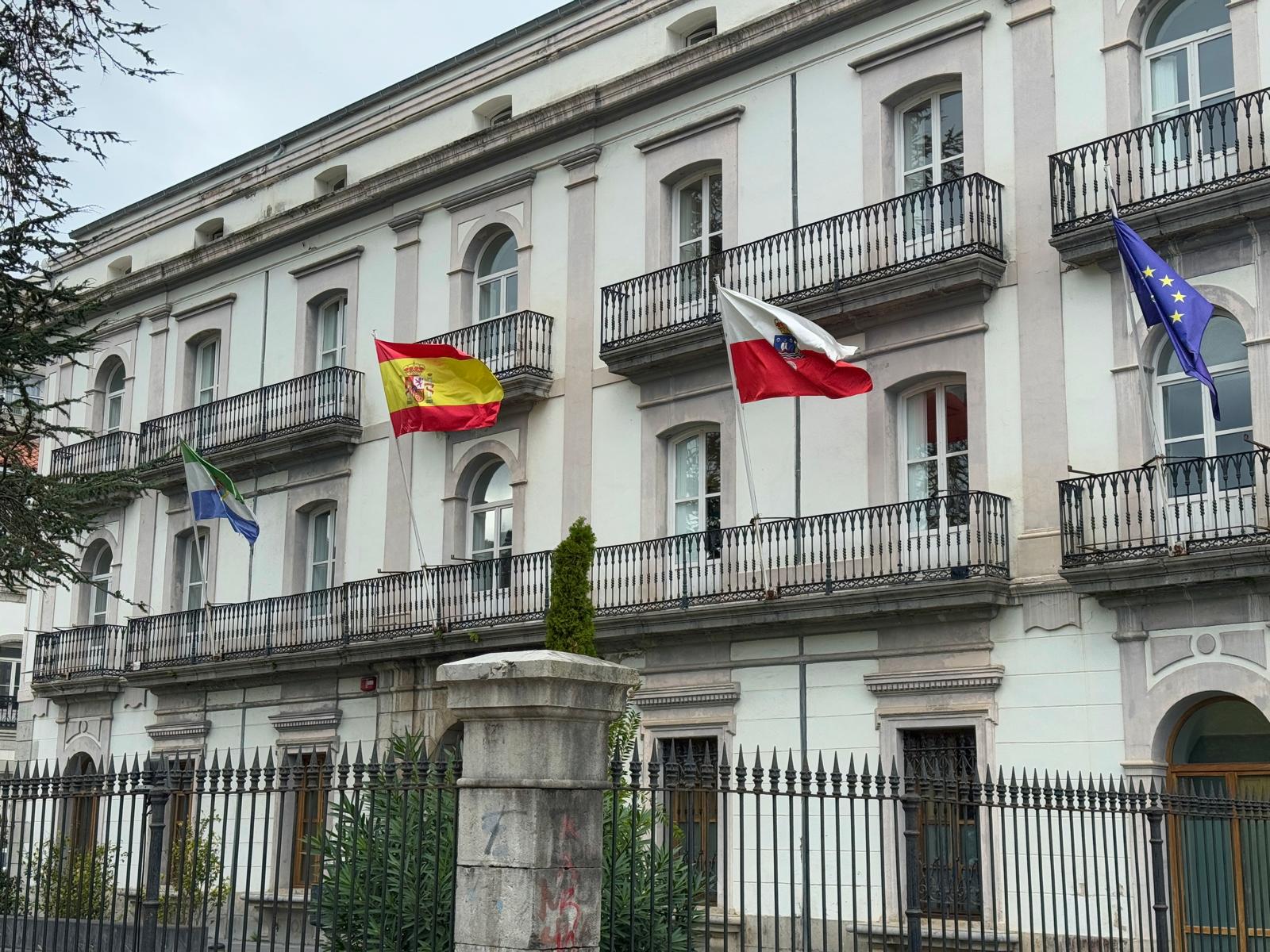 El alcalde afirma que el Ayuntamiento ha actuado conforme a la legalidad.