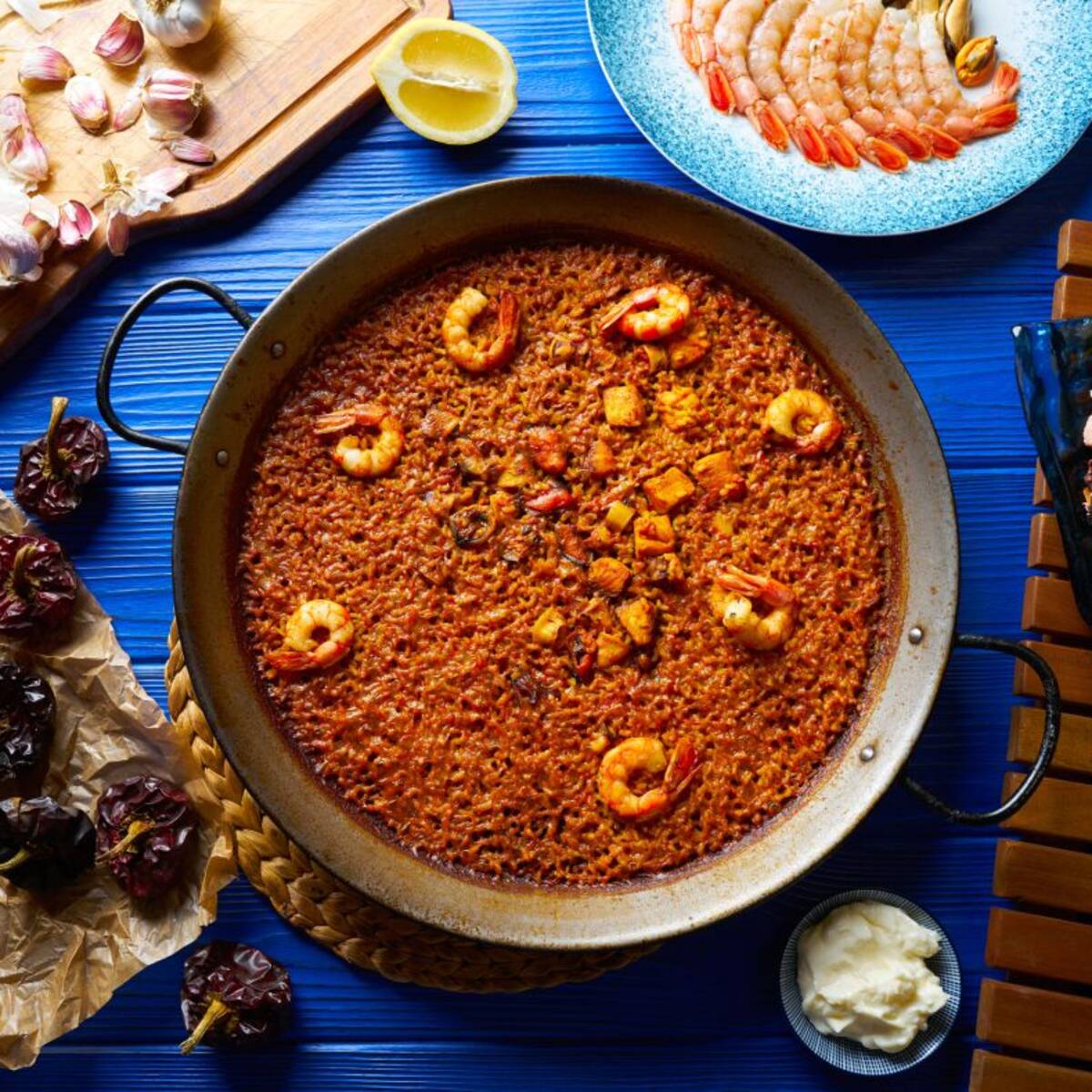 Reflexionar y aprender sobre el Multiverso desde una arrocería de Alcobendas