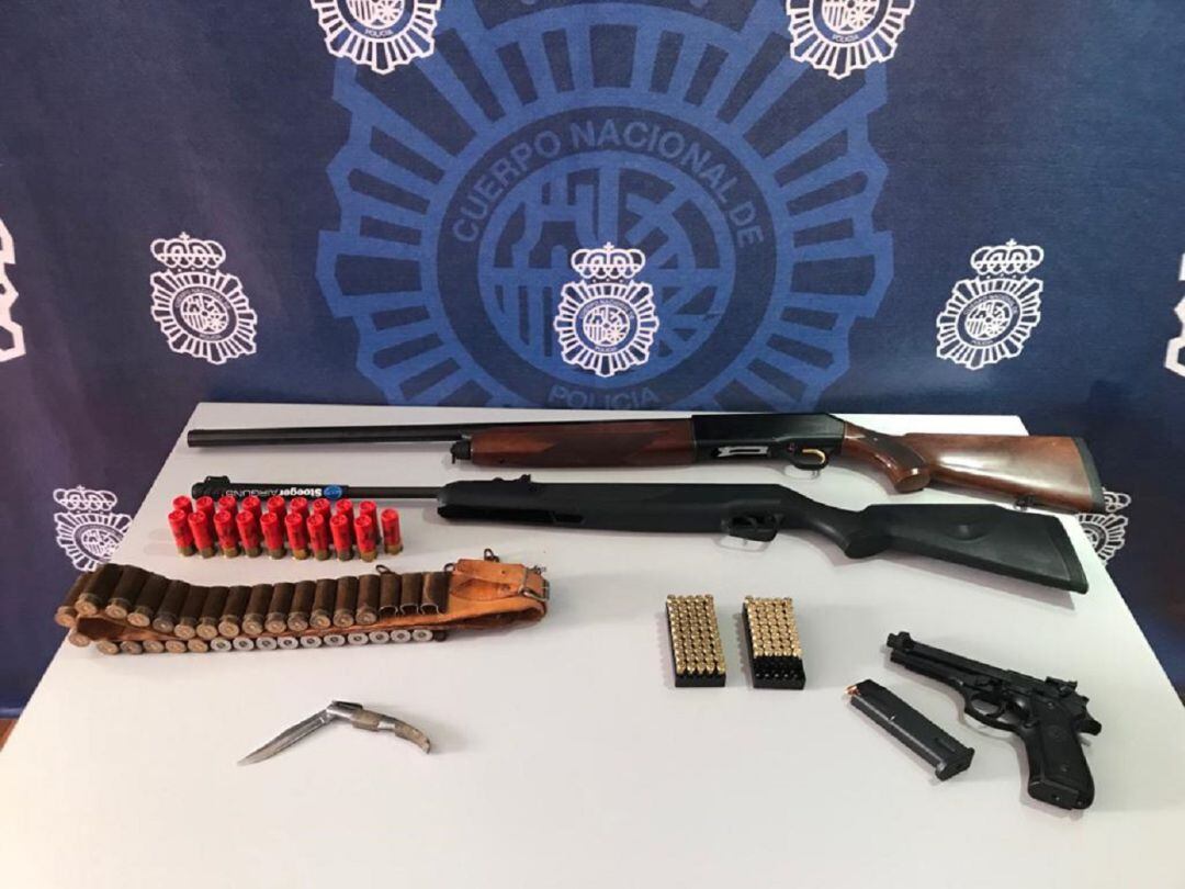 Armas requisadas por la Policía Nacional en Elche