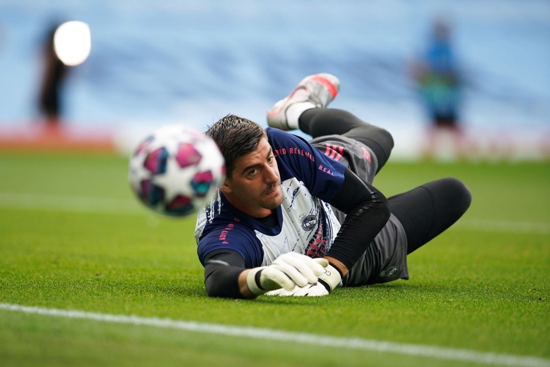 Thibaut Courtois durante un calentamiento