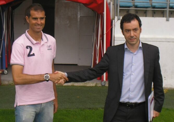 Garitano estará en El Larguero acompañado del presidente Aranzabal. Aquí el día de su presentación.