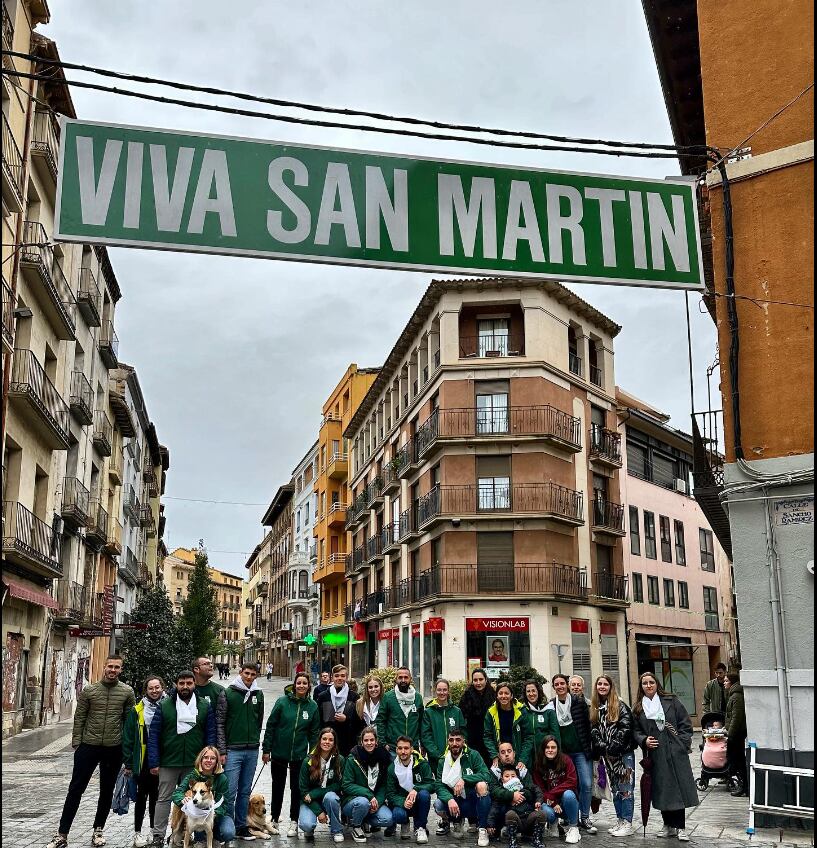 Cartel de Viva San Martín en el Coso Bajo de Huesca