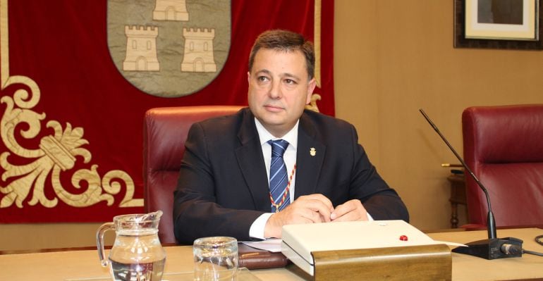 Estos presupuestos son los primeros de Manuel Serrano como alcalde