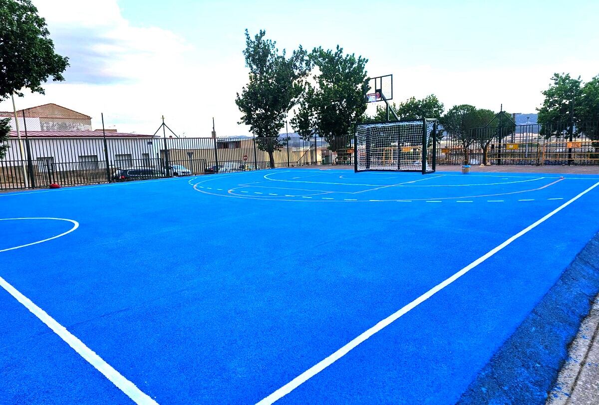 Nueva pista deportiva en la barriada de Constitución en Puertollano