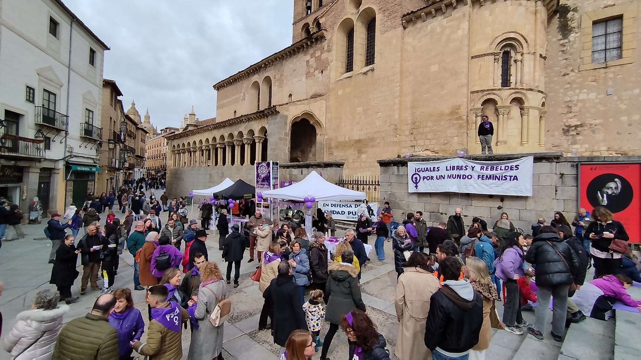 Concentración convocada por la Asamblea 8M de Segovia