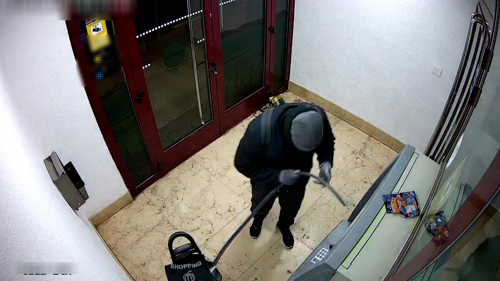 Dos detenidos por robar en cajeros usando explosivos en La Rioja