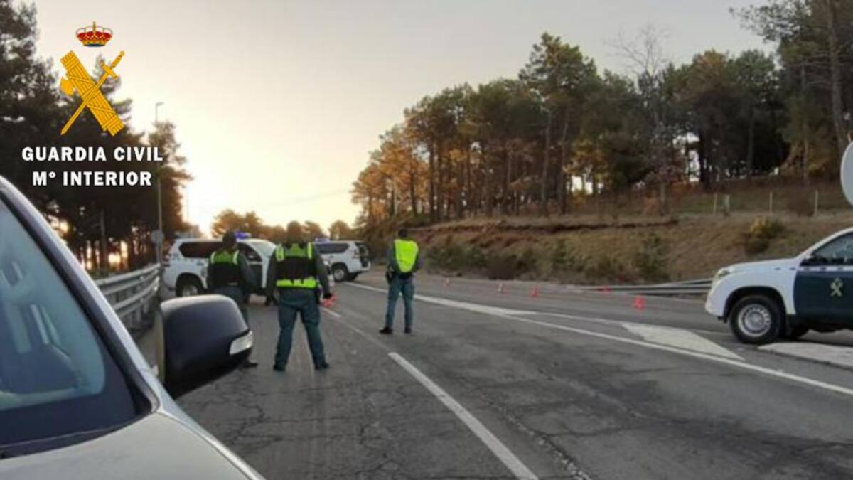 La Guardia Civil intercepta un transporte de cocaína en la A-6
