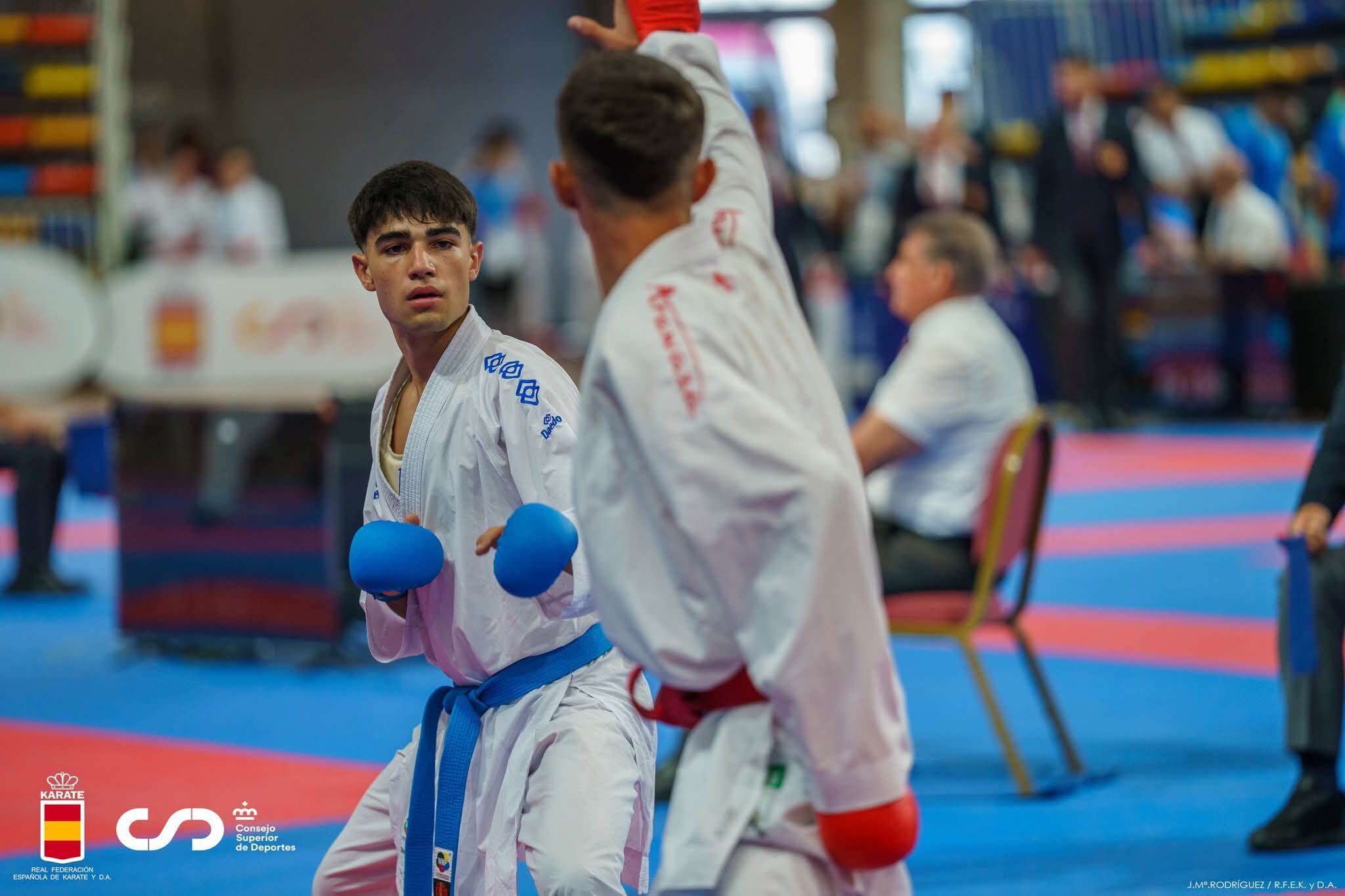 Óscar Arribas, durante un combate