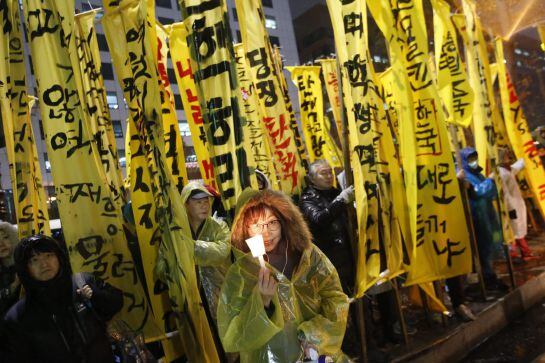 Desde que se destapó el escándalo, se han sucedido las manifestaciones en Seúl