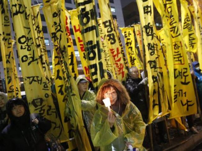 Desde que se destapó el escándalo, se han sucedido las manifestaciones en Seúl