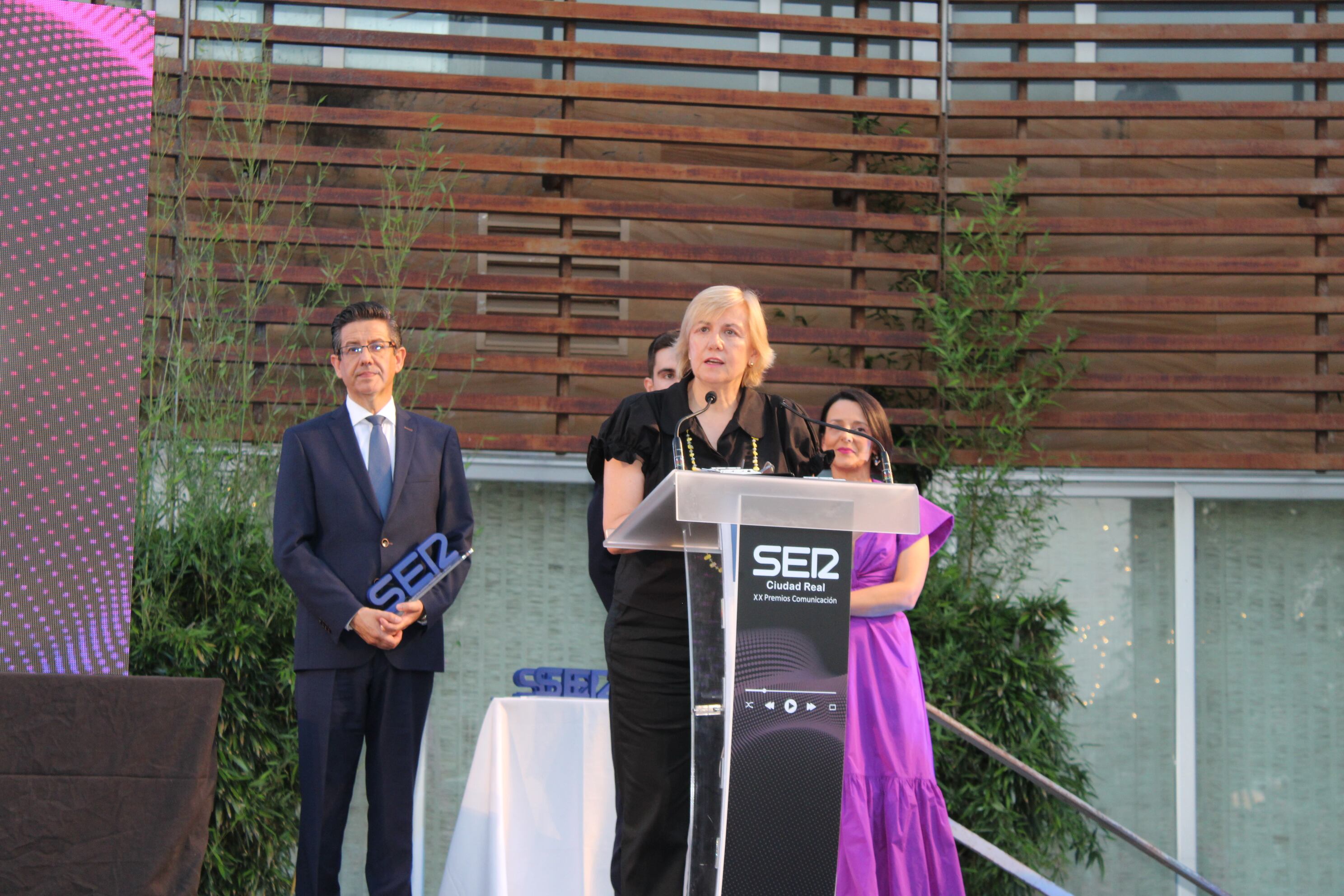 Carmen Cañizares durante la gala premios Comunicación. Fue premiada por su labor investigadora