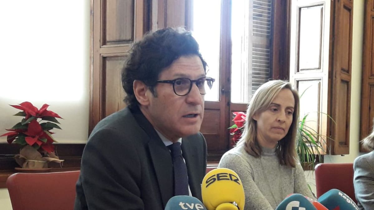 Pasqual del Riquelme: "No se pueden establecer plazos de instrucción sin que vayan acompañados de más medios para la justicia"