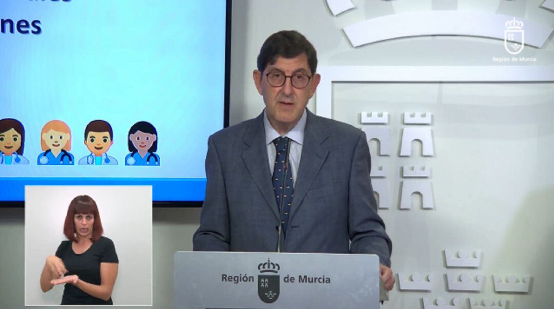 Manuel Villegas, durante la rueda de prensa posterior al Consejo de Gobierno