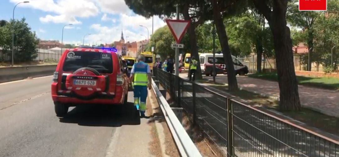 El accidente se ha producido a la altura de la base aéra de Getafe y del ACAR de la localidad