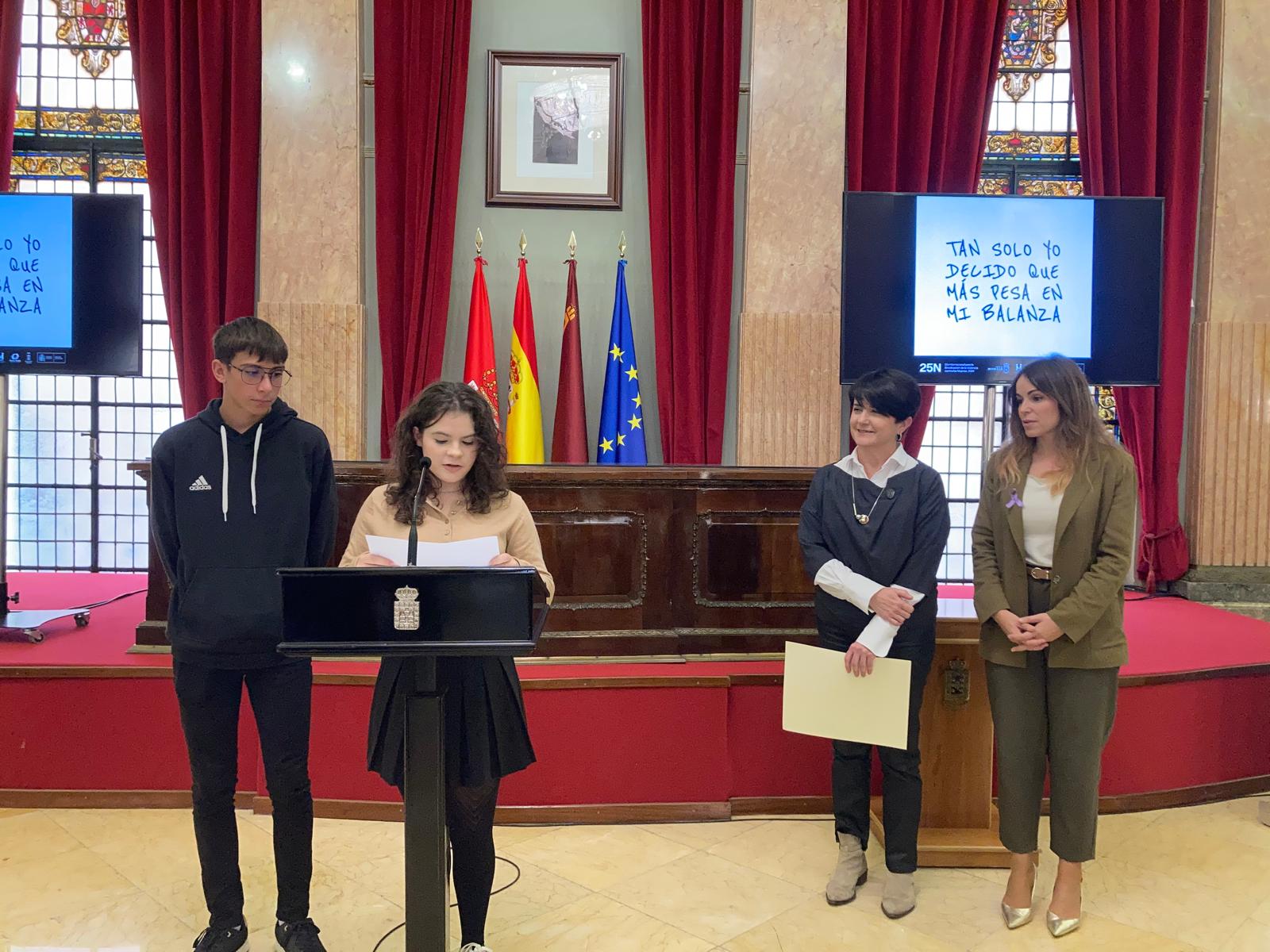 Entrega premios &#039;Construyendo en Igualdad&#039; en Ayuntamiento de Murcia